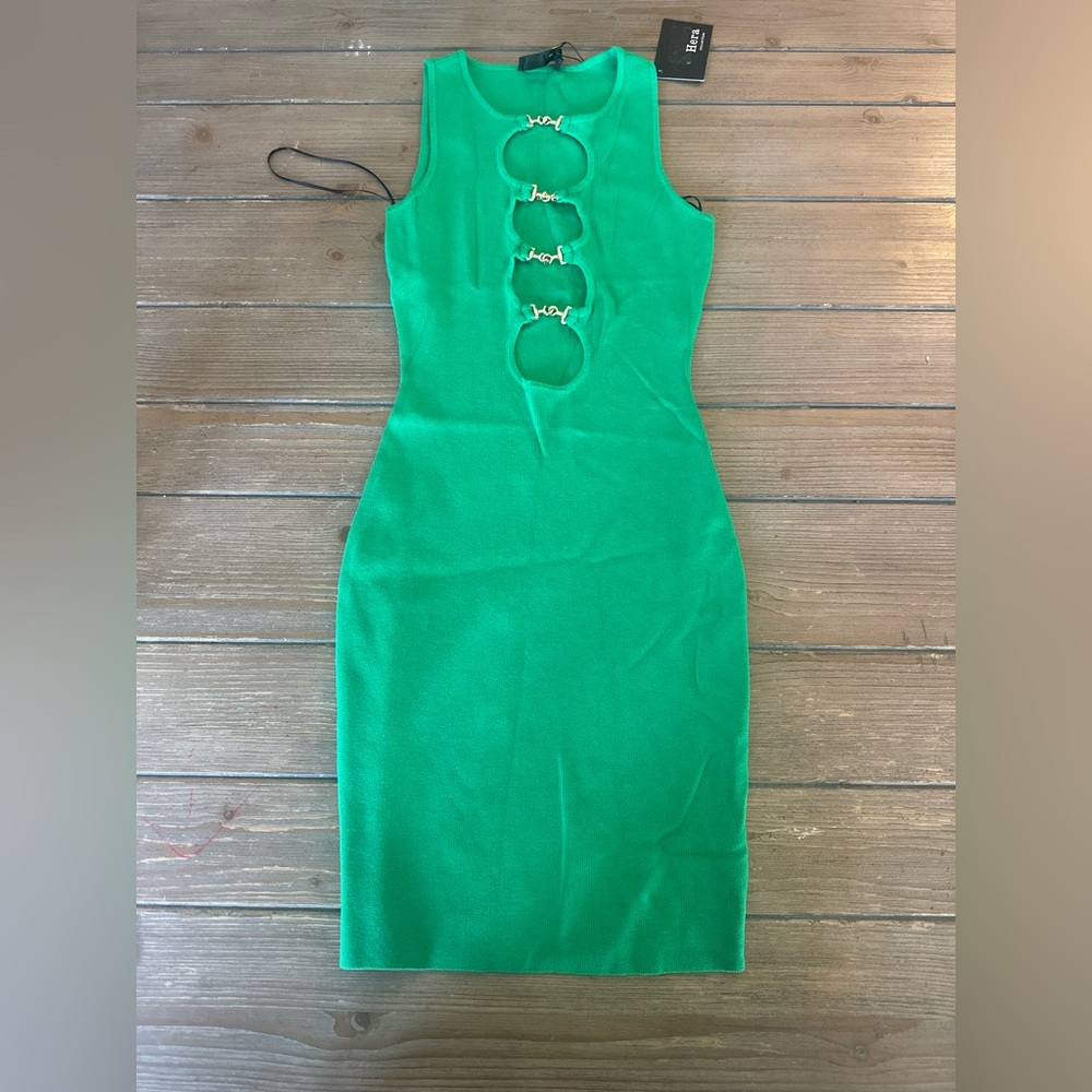 Elegant Green Sleeveless Dress